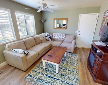 14640 Marymount Street - Photo Thumbnail 15