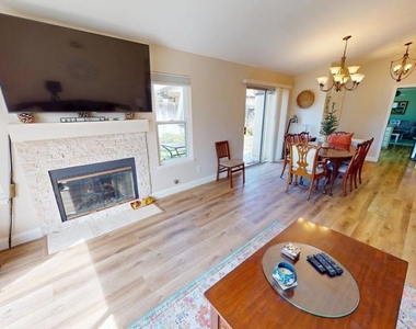 14640 Marymount Street - Photo Thumbnail 5