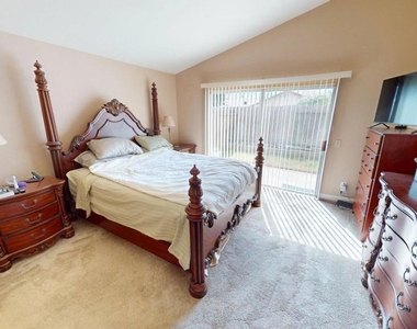 14640 Marymount Street - Photo Thumbnail 6