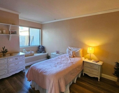 14640 Marymount Street - Photo Thumbnail 18