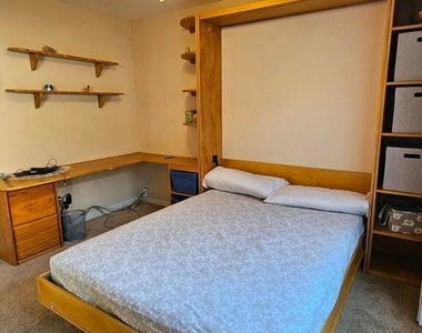 14640 Marymount Street - Photo Thumbnail 21