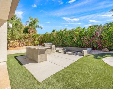 49392 Hohokam River Street - Photo Thumbnail 10