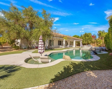 49392 Hohokam River Street - Photo Thumbnail 2