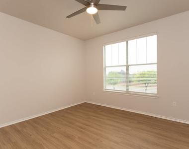 9300 Coit Rd - Photo Thumbnail 18