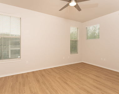 9300 Coit Rd - Photo Thumbnail 23