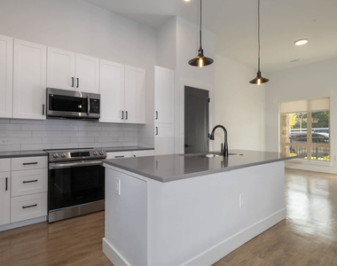 6273 W Jewell Ave - Photo Thumbnail 8