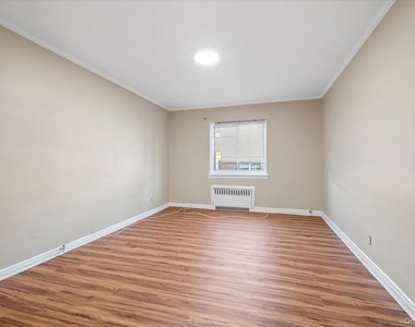 8737 Marengo Street - Photo Thumbnail 12