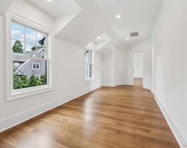 15 High Point Terrace - Photo Thumbnail 21