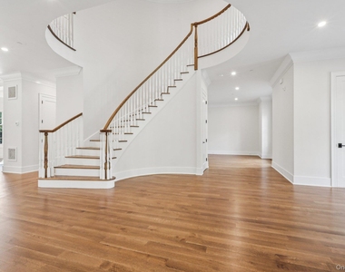 15 High Point Terrace - Photo Thumbnail 7