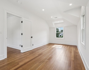 15 High Point Terrace - Photo Thumbnail 22