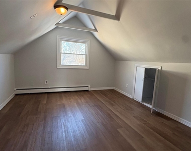 72 Judith Drive - Photo Thumbnail 9
