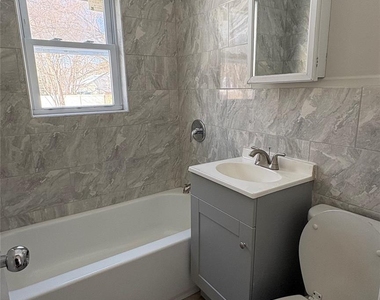 72 Judith Drive - Photo Thumbnail 5