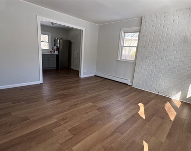 72 Judith Drive - Photo Thumbnail 1
