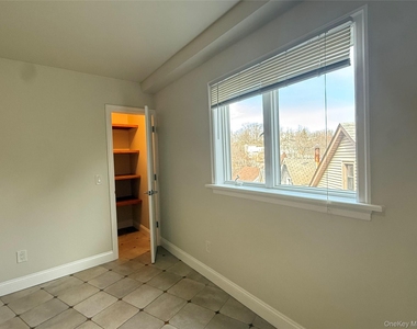 5 Brandreth Street - Photo Thumbnail 4