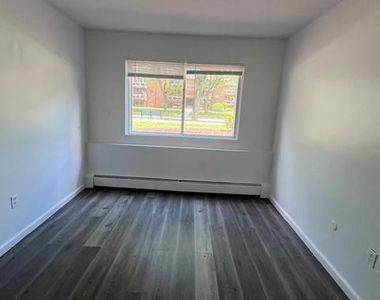30 Tanager Road - Photo Thumbnail 1