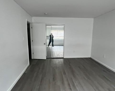 30 Tanager Road - Photo Thumbnail 3
