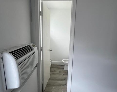 30 Tanager Road - Photo Thumbnail 6