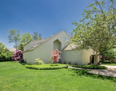 61 Huckleberry Lane - Photo Thumbnail 2