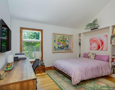 61 Huckleberry Lane - Photo Thumbnail 18