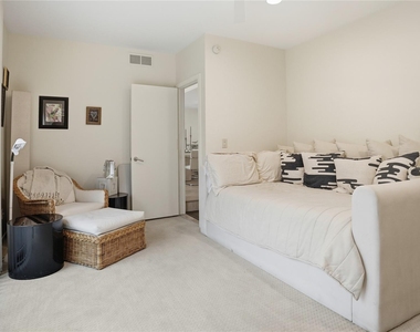 15 Blueberry Lane - Photo Thumbnail 20