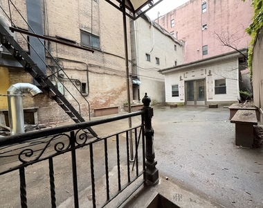 16 Spring Street - Photo Thumbnail 4