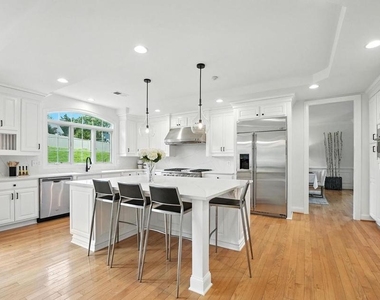 6634 Brawner Street - Photo Thumbnail 3