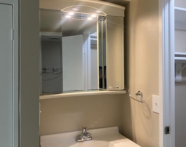 11723 Karbon Hill Court - Photo Thumbnail 21