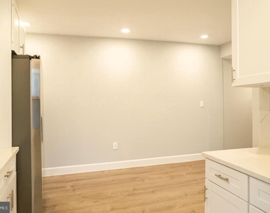 6515 Torresdale #2 Avenue - Photo Thumbnail 5