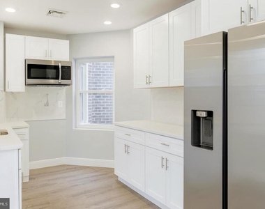 6515 Torresdale #2 Avenue - Photo Thumbnail 4