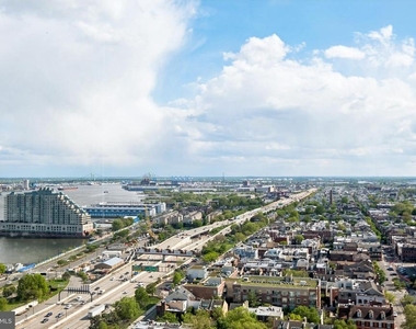 220 Locust Street - Photo Thumbnail 9