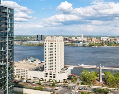 220 Locust Street - Photo Thumbnail 8