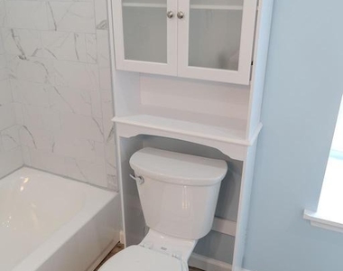 520 East Avenue - Photo Thumbnail 6