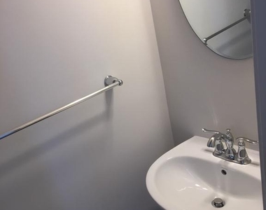 172 Mulberry Drive - Photo Thumbnail 15
