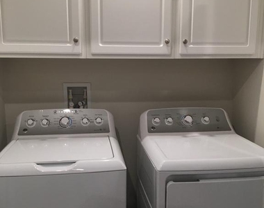 172 Mulberry Drive - Photo Thumbnail 16