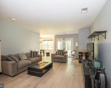 15 Andover Circle - Photo Thumbnail 3