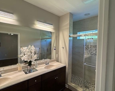4619 Forest Pines Drive - Photo Thumbnail 7