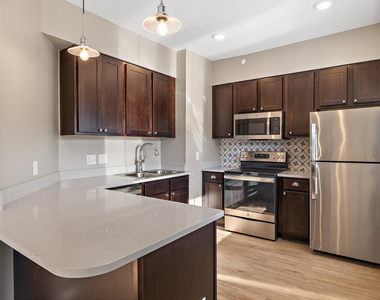 4014 Porter Street - Photo Thumbnail 5