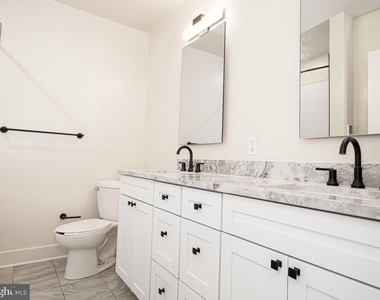 128 N Bond Street - Photo Thumbnail 13