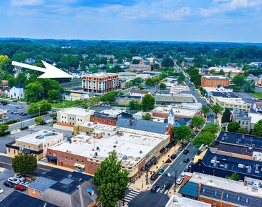 128 N Bond Street - Photo Thumbnail 45