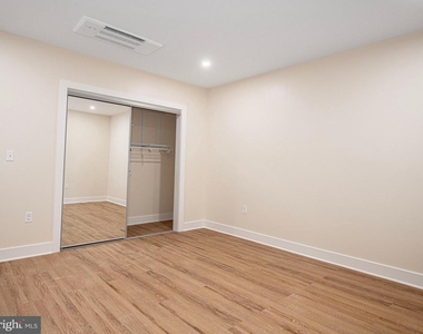 128 N Bond Street - Photo Thumbnail 14