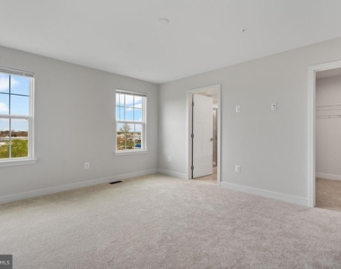 1505 Wilmer Park Lane - Photo Thumbnail 20
