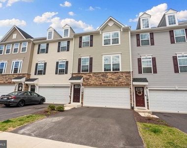 1505 Wilmer Park Lane - Photo Thumbnail 1