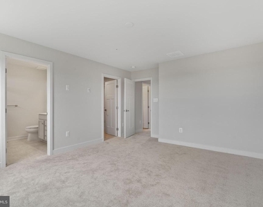 1505 Wilmer Park Lane - Photo Thumbnail 21