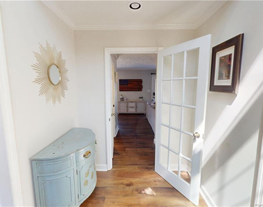 338 Lionshead Road - Photo Thumbnail 2