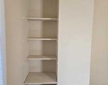 2103 Duncan Road - Photo Thumbnail 7