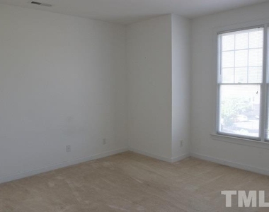 701 Copperline Drive - Photo Thumbnail 6