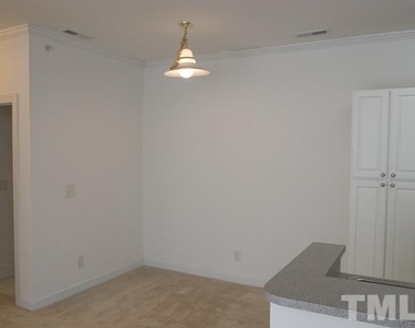 701 Copperline Drive - Photo Thumbnail 5