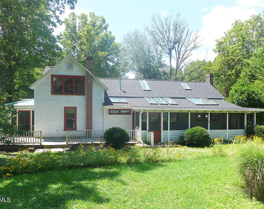 917 Phils Creek Road - Photo Thumbnail 9