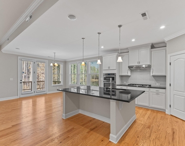 3828 Hickory Manor Drive - Photo Thumbnail 12
