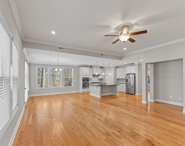 3828 Hickory Manor Drive - Photo Thumbnail 21